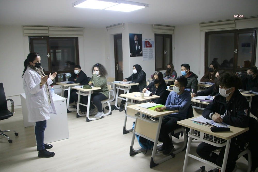 Çankaya Belediyesi'nin 2021-2022 eğitim-öğretim yılında Çankaya Akademi olarak başladığı YKS'ye