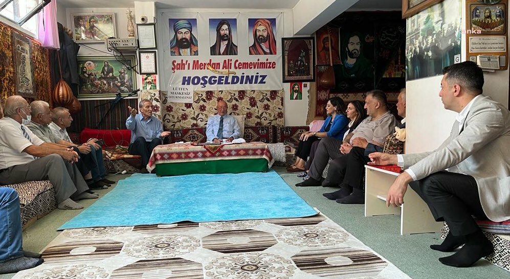 DEVA Partisi Genel Başkan yardımcıları Cem Avşar ve Hasan Karal