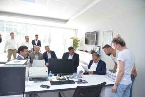 Bakan Yardimcisi Omer Fatih Sayan’dan KazanBelNet’e Tam Not