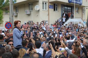 IYI Parti Genel Baskani Aksener, “Sen Bu Aksam Tencerede Ne Pisirecegini Dusunurken, Birileri Bu Ulkenin Kaynaklarini Darmaduman Ediyor"