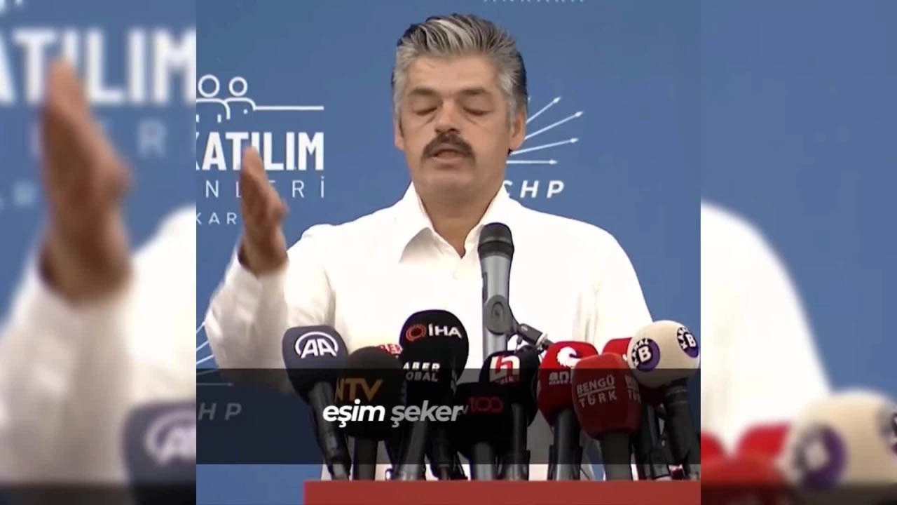 CHP Genel Başkanı Kemal Kılıçdaroğlu, MHP’den istifa ederek CHP’ye katılan