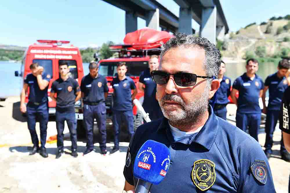 Ankara İtfaiyesi'nde göreve yeni başlayan 450 personele Mavi Göl’de Ağustos