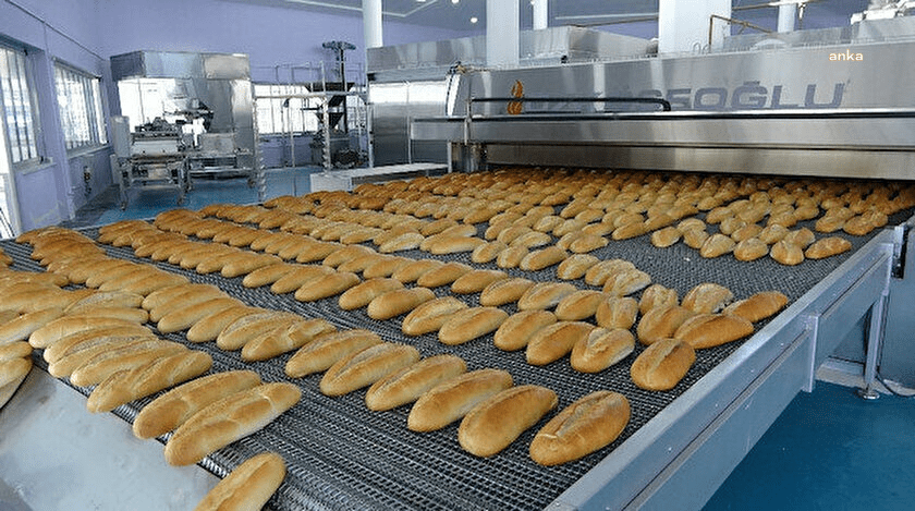 İstanbul’da Halk Ekmeğin Fiyatı 3 Lira Oldu İstanbul Büyükşehir Belediyesi (İBB) şirketi olan İstanbul Halk Ekmek’in (İHE)