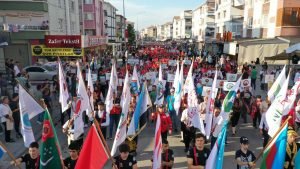 Etimesgut'ta on binler festivalde bulustu