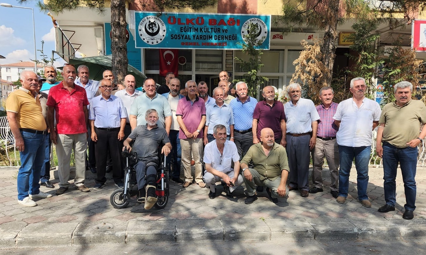 İYİ Parti Konya Milletvekili Fahrettin Yokuş Ülkü Bağı Derneği'nin düzenlemiş