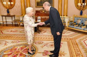 Cumhurbaskani Erdogan: Kralice 2. Elizabeth’in Vefatini Uzuntuyle Ogrendim. Kraliyet Ailesi Ile Dost ve Muttefik Birlesik Krallik Halkina Taziyelerimi Sunuyorum