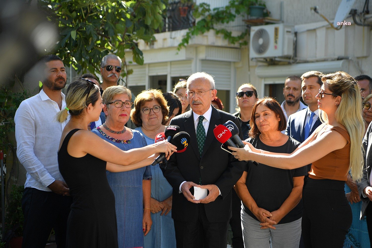 CHP Genel Başkanı Kemal Kılıçdaroğlu, FETÖ firarisi Zekeriya Öz'ün başlattığı