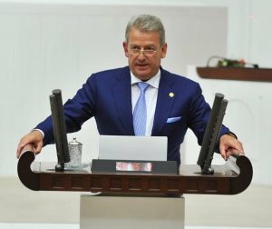 Haluk Peksen Vefat Etti. Kilicdaroglu: “Yol Arkadasimiz Haluk Peksen’i Kaybetmenin Derin Uzuntusu Icindeyim. Basimiz Sag Olsun”