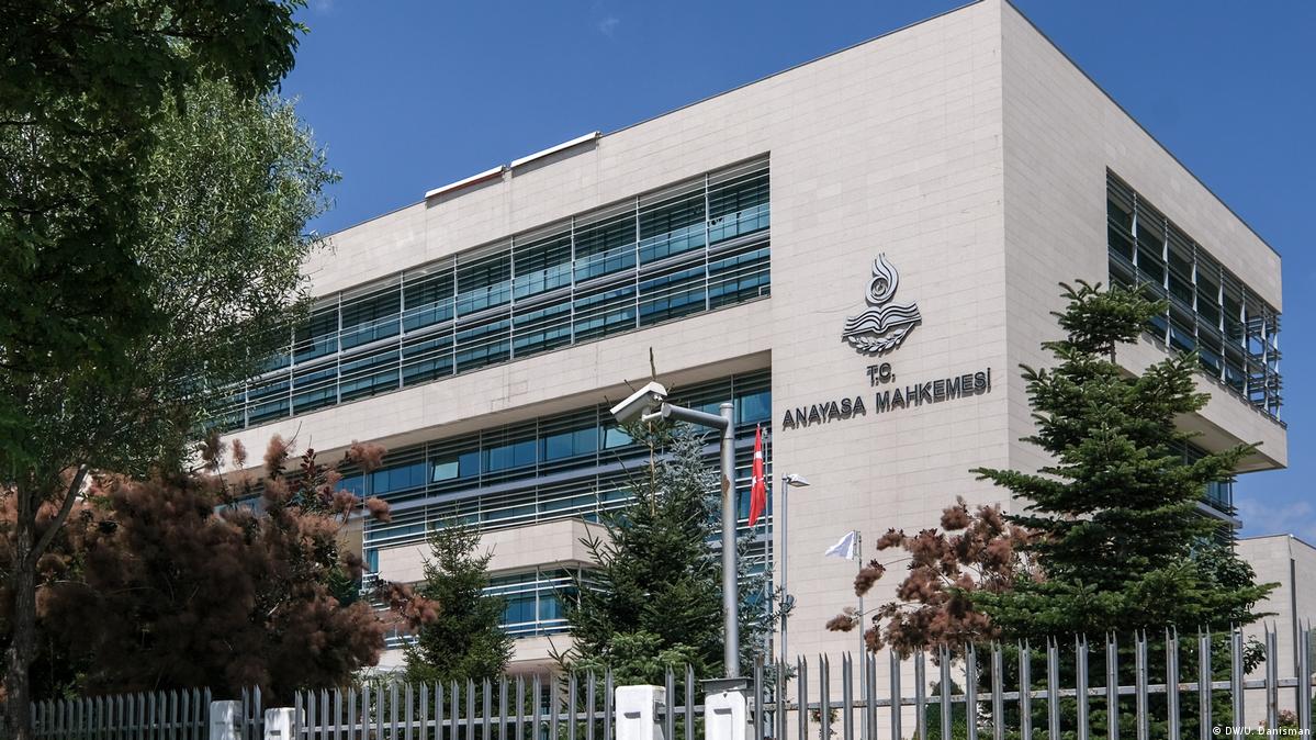 Anayasa Mahkemesi (AYM), Berkin Elvan’ın annesi Gülsüm Elvan’ı gözaltına alırken