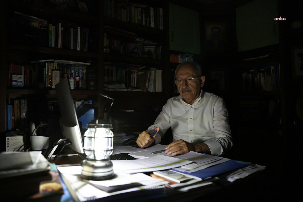 CHP Genel Başkanı Kemal Kılıçdaroğlu’nun evinin elektrik faturasını ödemeyeceğini açıklaması