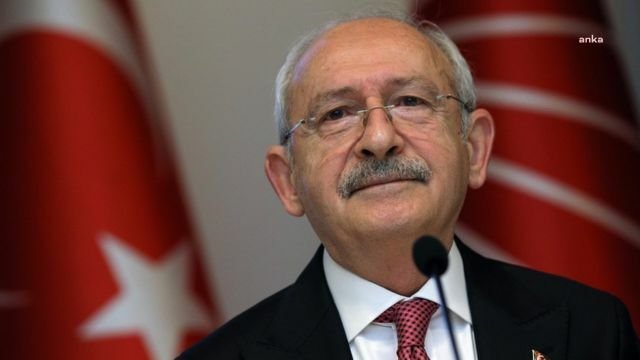 CHP Genel Başkanı Kemal Kılıçdaroğlu, Milli Eğitim Bakanı Mahmut Özer’in