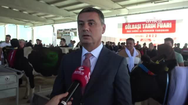 Ankara Gölbaşı Belediyesi, Uluslararası Tarım Fuarı’nda süt sağım yarışması düzenledi. Gölbaşı