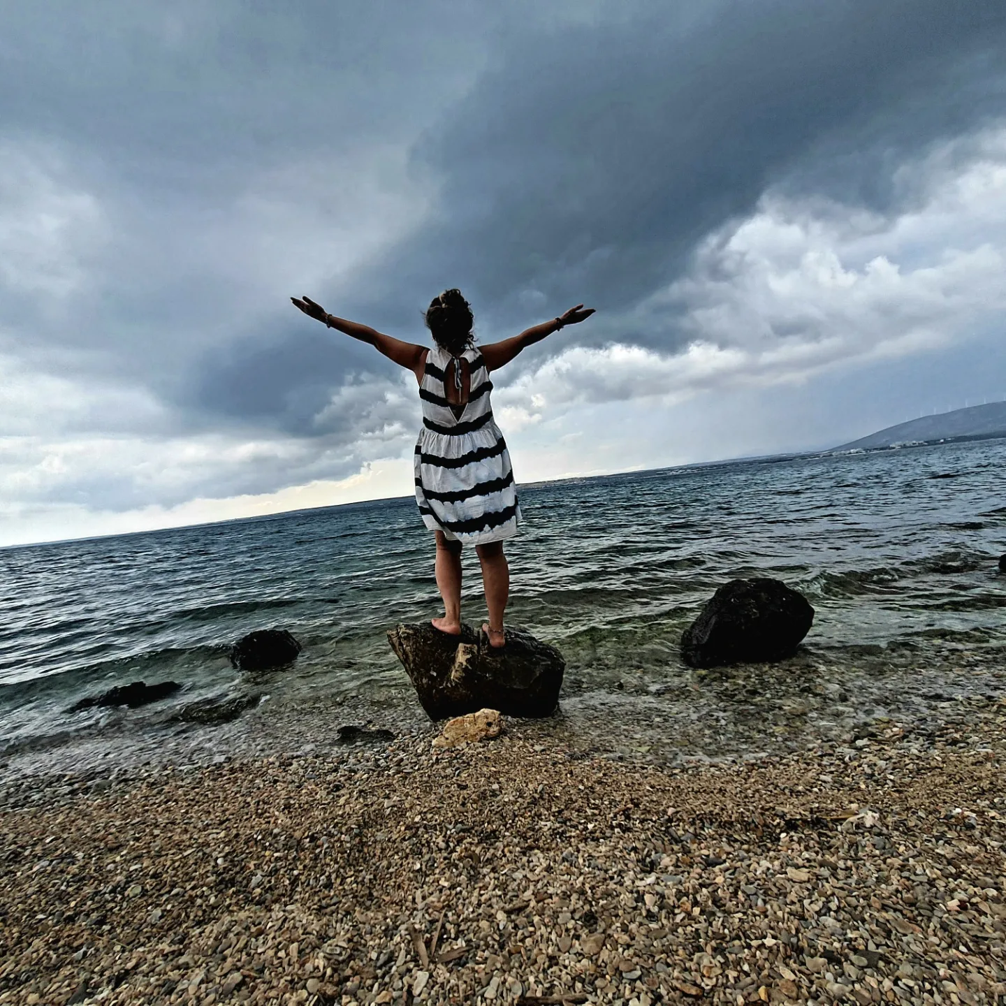 Değişim kaçınılmazdır,gelişim ise bir seçenek.Değişmeyen tek şey değişimin kendisidir."