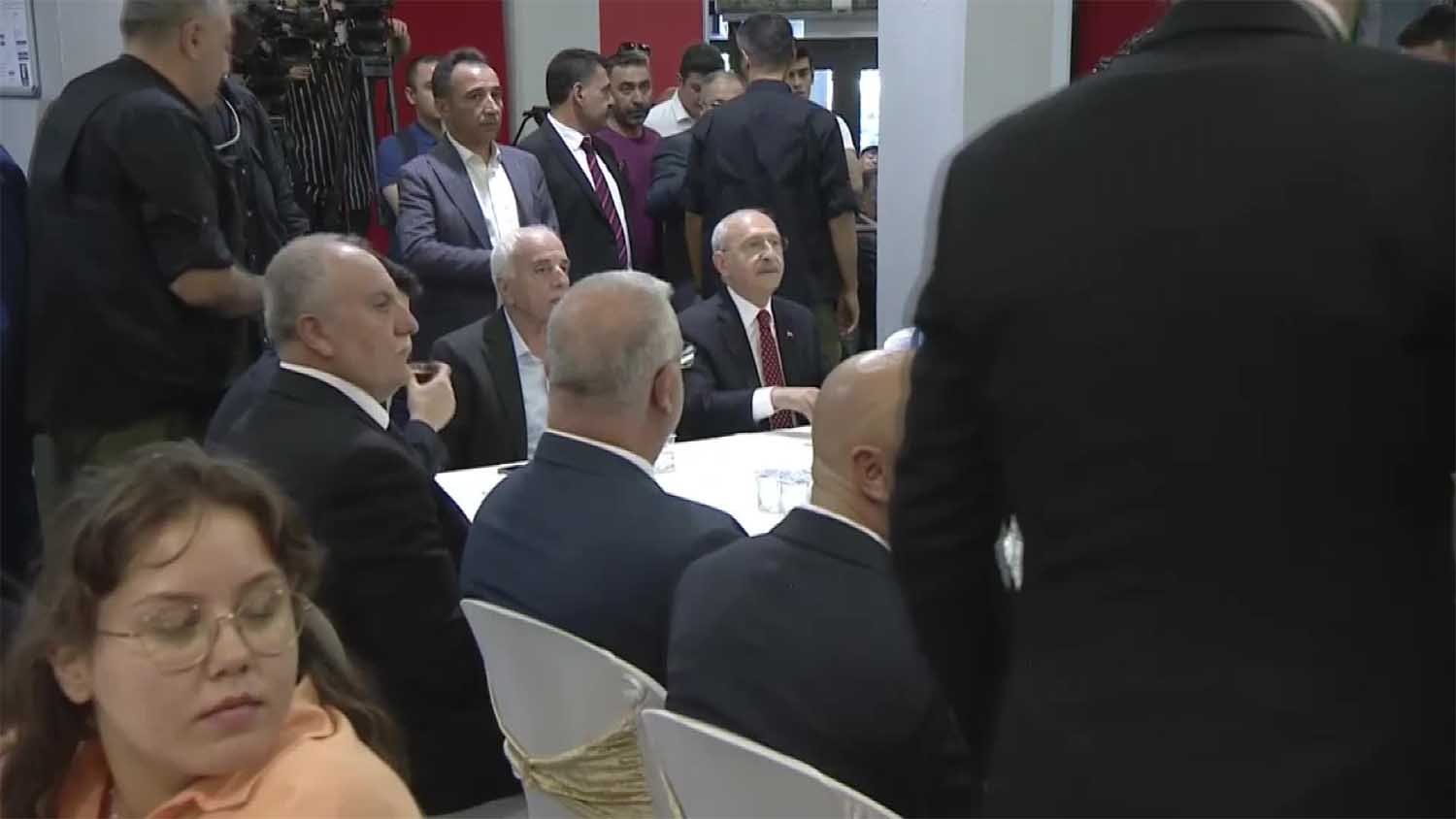 CHP’nin “Önce Türkiye Buluşması”nda konuşan ülkücü Doktor Selim Kaptanoğlu, “Ben