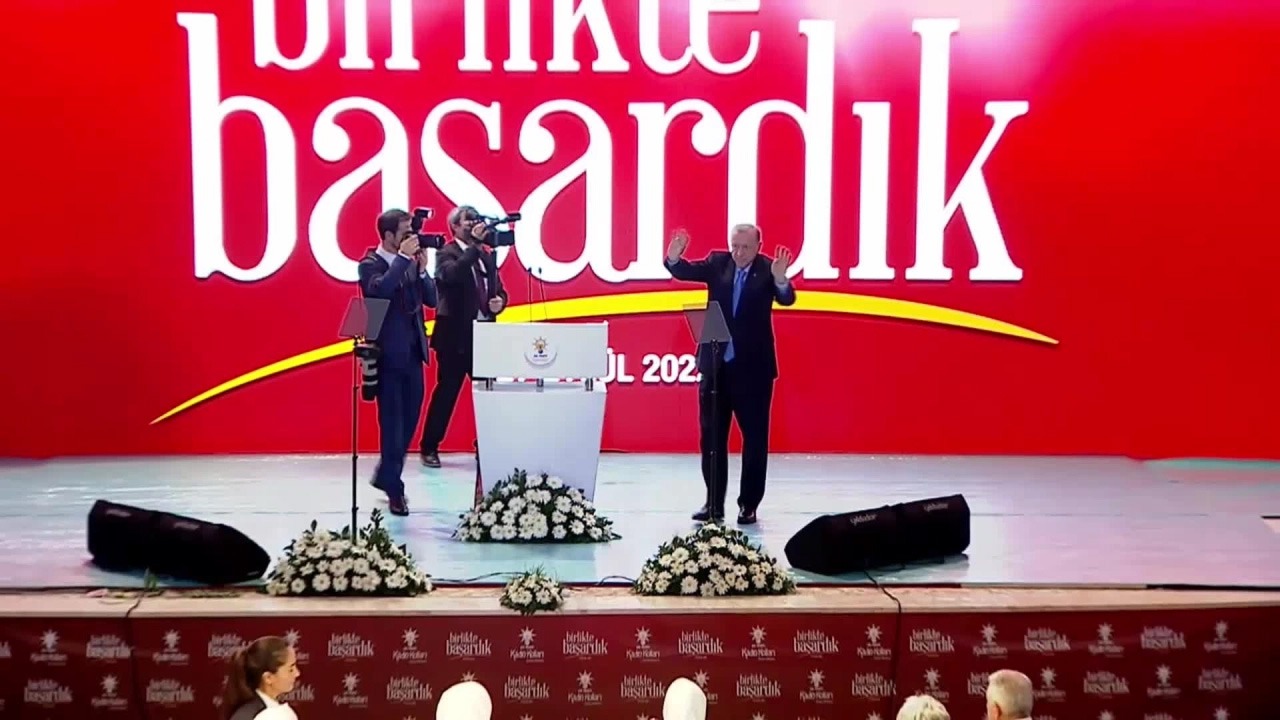 Cumhurbaşkanı Recep Tayyip Erdoğan, “Asgari ücretten memur ve emekli maaşına