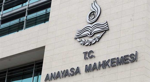 Anayasa Mahkemesi (AYM), Yükseköğretim Kanunu’nun öğrencilere verilecek disiplin cezalarını düzenleyen