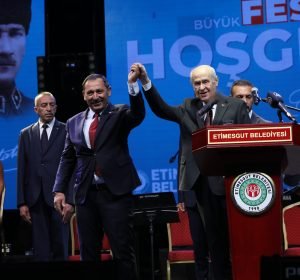 MHP Lideri Bahceli Etimesgut Belediyesi 24. Uluslararasi Anadolu Gunleri Kultur ve Sanat Festivali'ne katildi