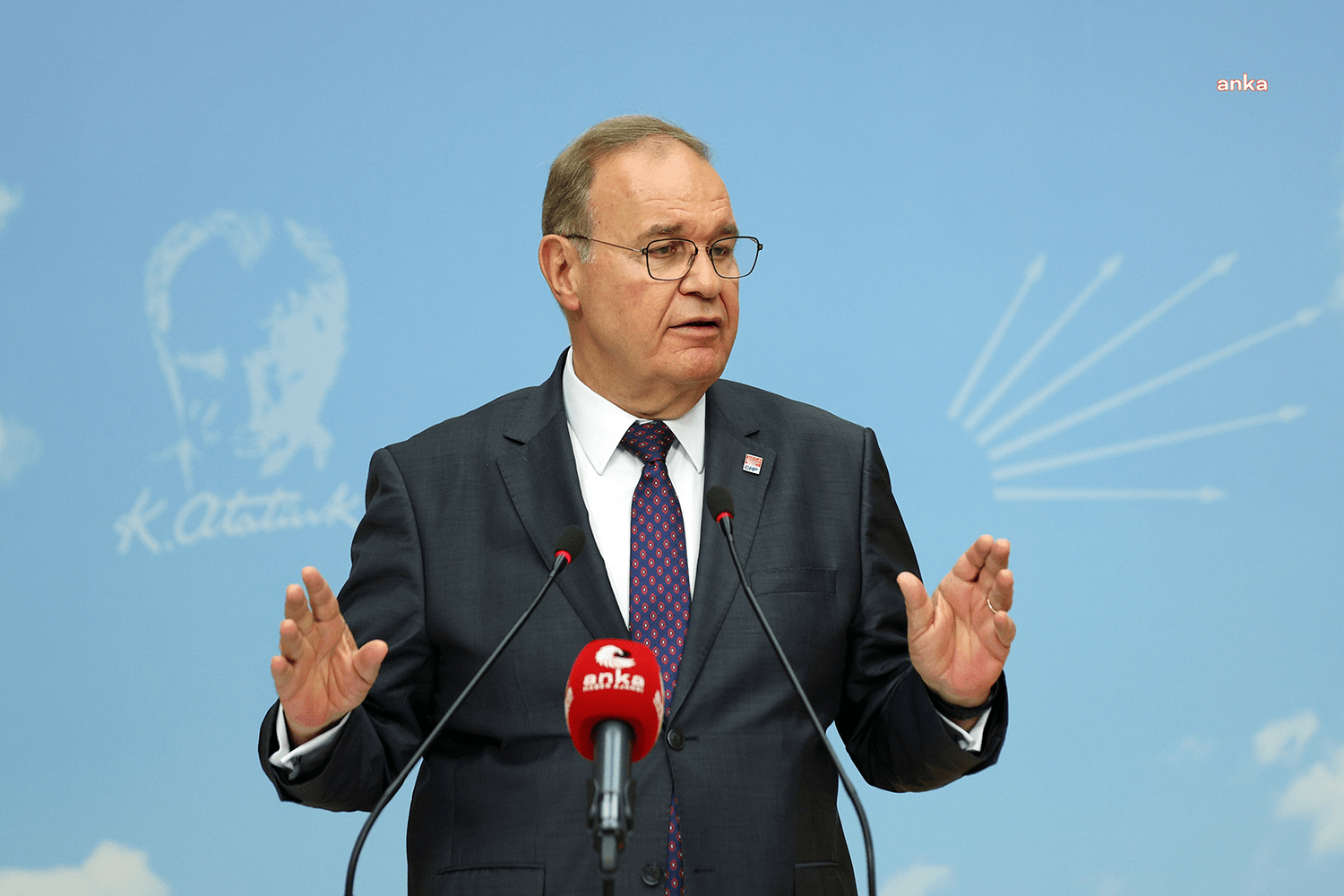CHP Sözcüsü Faik Öztrak, “Faiz sebep, enflasyon sonuç” politikasının kaybedeninin