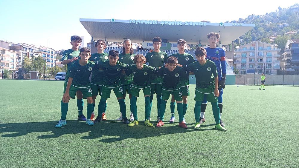 U16 Elit B Ligi’nde mücadele eden Mamak Belediyesi’nin genç yetenekleri,