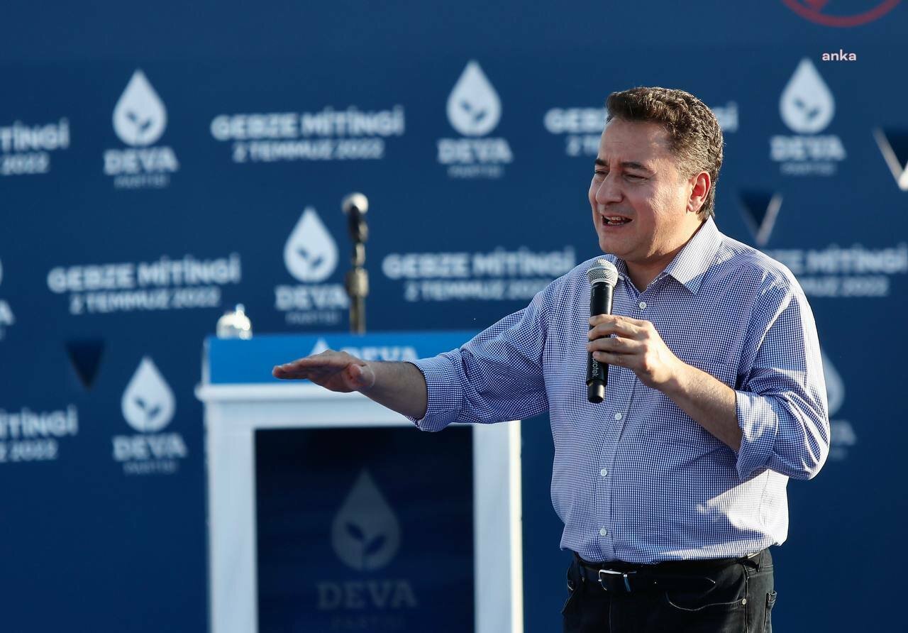 Demokrasi ve Atılım (DEVA) Partisi Genel Başkanı Ali Babacan, “Böyle