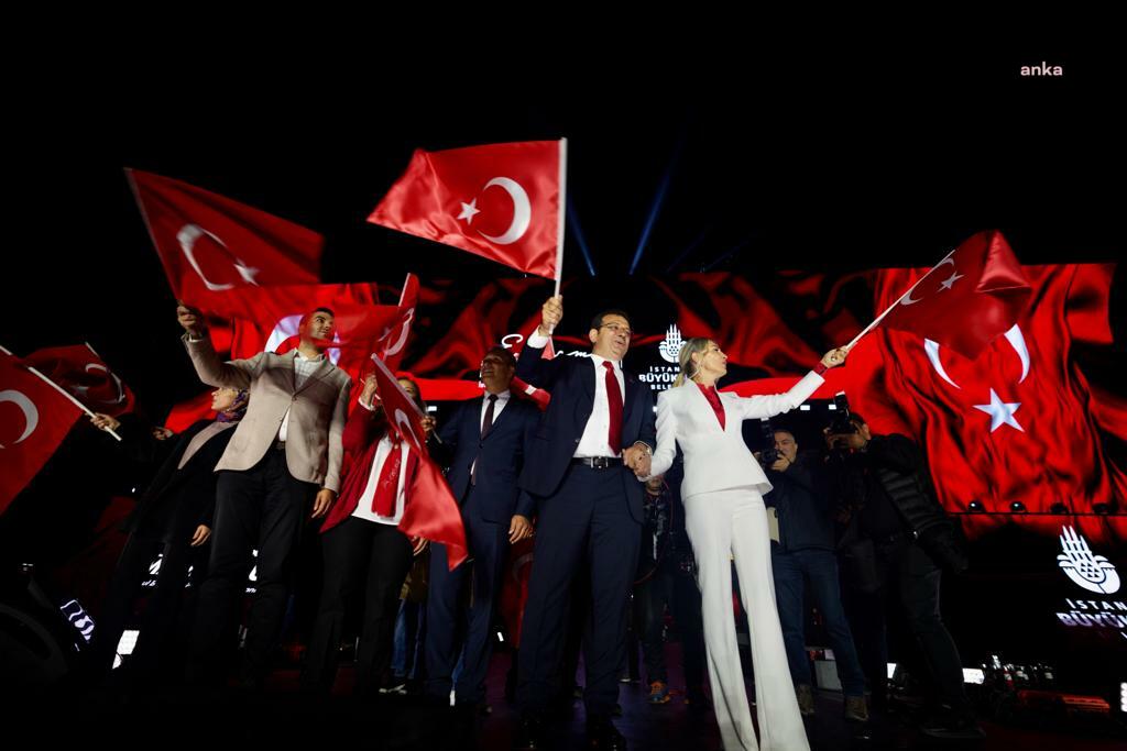 İstanbul Büyükşehir Belediye (İBB) Başkanı Ekrem İmamoğlu, Üsküdar’daki 29 Ekim