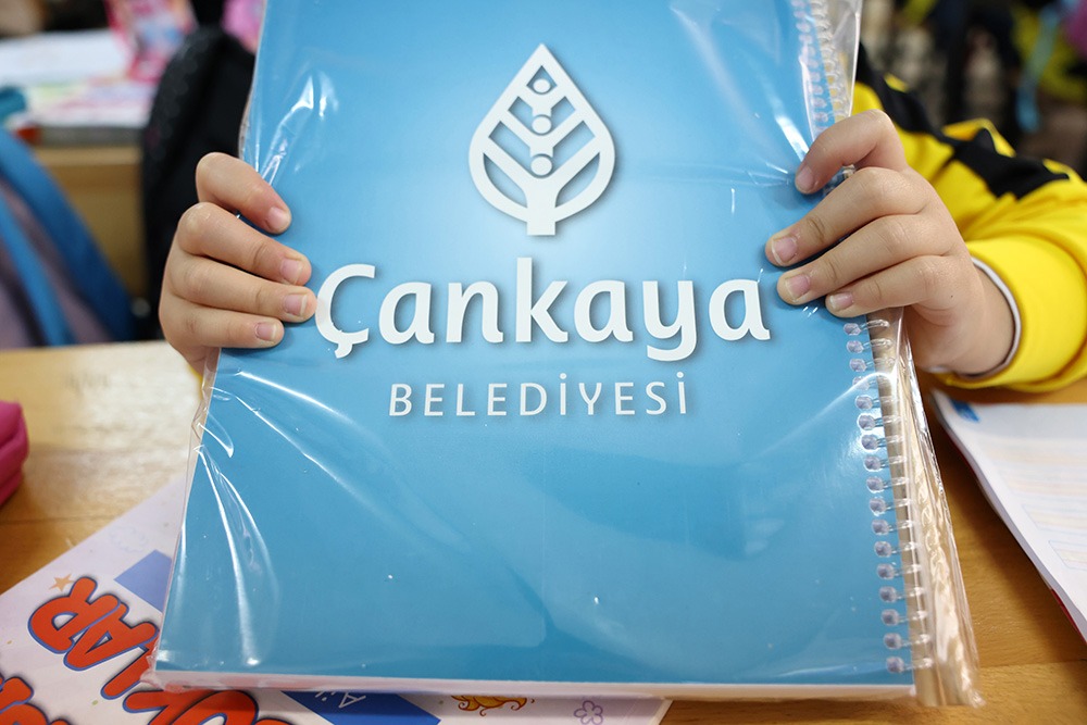 Çankaya Belediyesi ilkokul öğrencilerinin eğitimlerine katkı sunmaya devam ediyor. Belediye