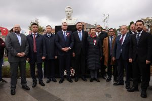 Cengiz Aytmatov Parki Acildi