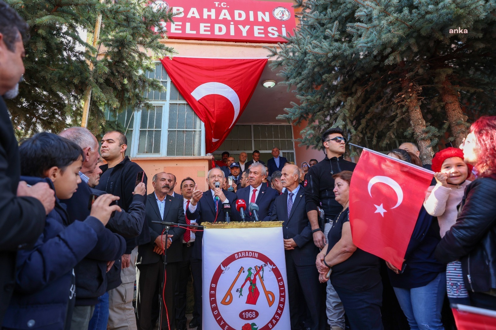 CHP Genel Başkanı Kemal Kılıçdaroğlu, Yozgat’ın Bahadın ilçesinde halka seslendi.