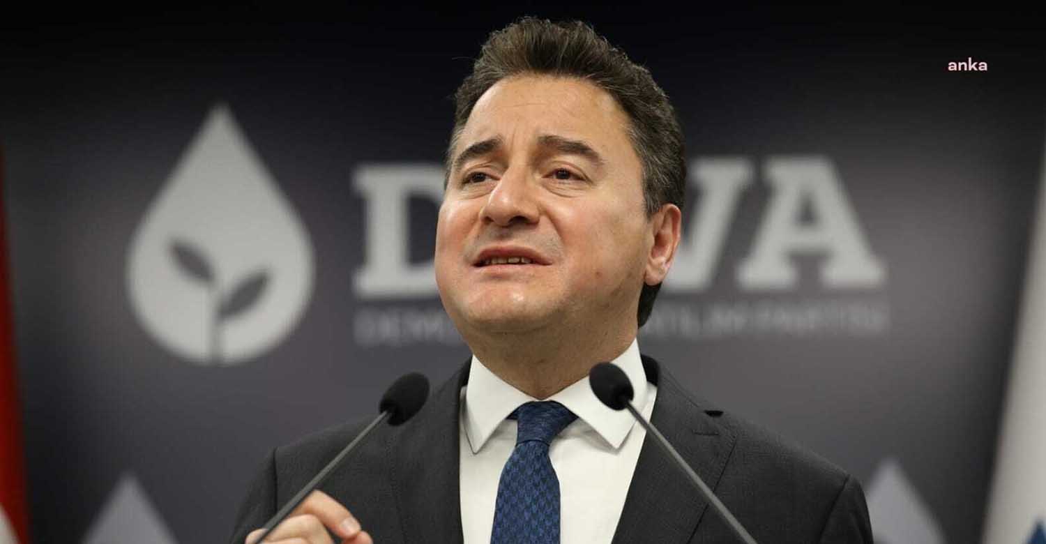 Demokrasi ve Atılım (DEVA) Partisi Genel Başkanı Ali Babacan, Cumhurbaşkanı