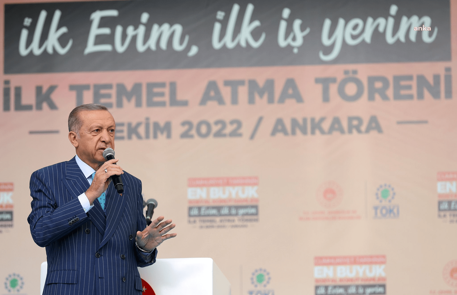 Cumhurbaşkanı Recep Tayyip Erdoğan, “Yıllardır bir yuva sahibi olmak gayesiyle