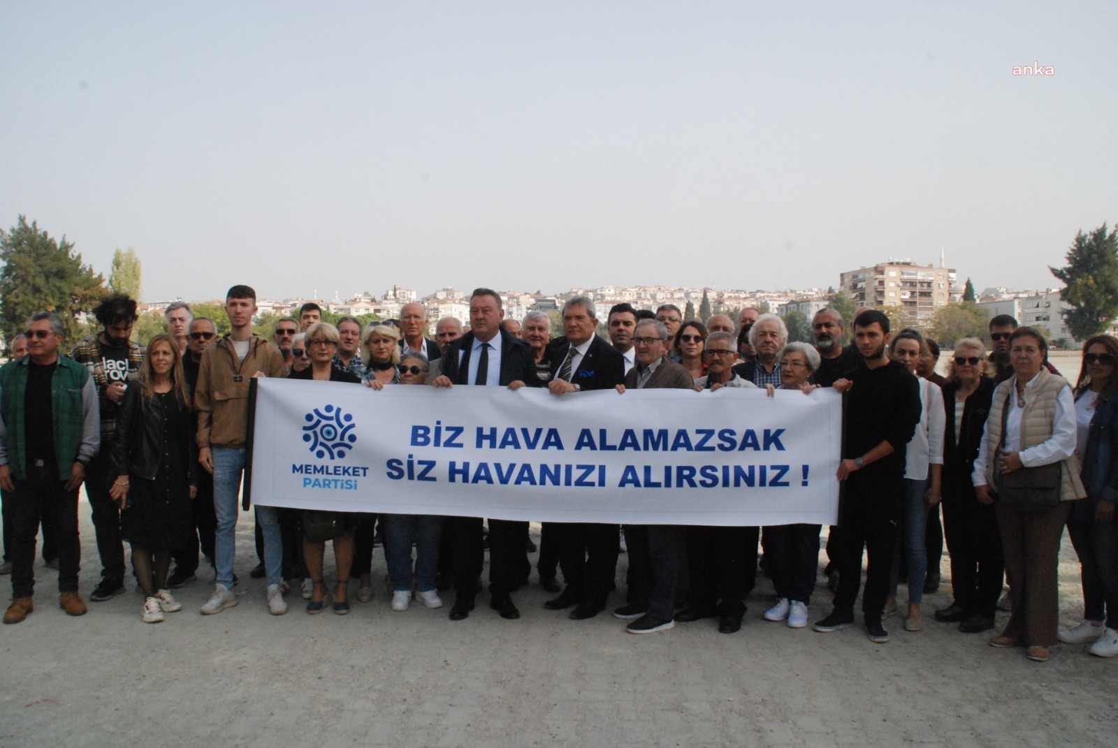 Memleket Partisi İzmir’den “Buca Cezaevi Alanı Park Olsun” Önerisi Memleket Partisi İzmir İl Başkanı Cüneyt Oğuz, Çevre, Şehircilik ve