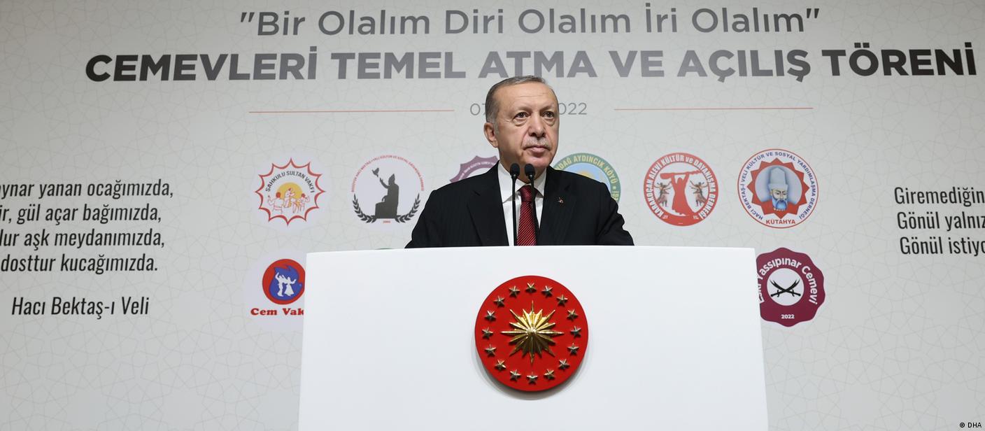 Cumhurbaşkanı Recep Tayyip Erdoğan, “Alevi Bektaşi vatandaşlarımızın ve onların etrafında
