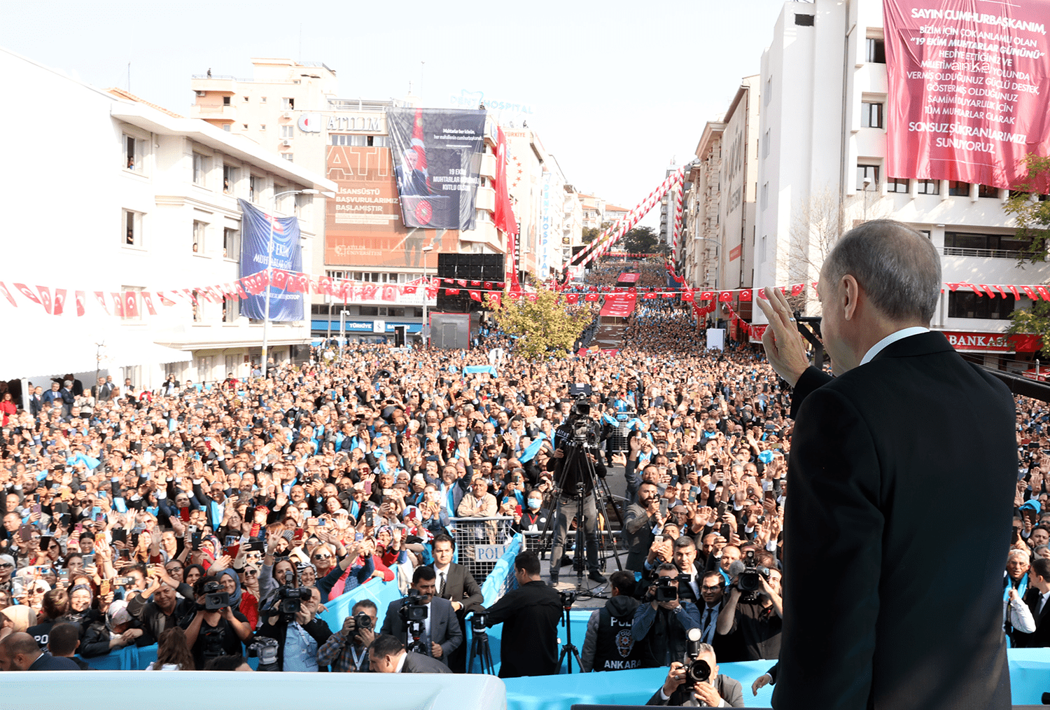 Cumhurbaşkanı Recep Tayyip Erdoğan, Muhtarlar Evi Açılışı ve 100 Muhtar