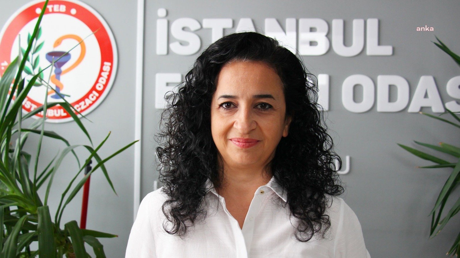 İstanbul Eczacı Odası Yönetim Kurulu Başkanı Pınar Özcan, 16 Ekim’de