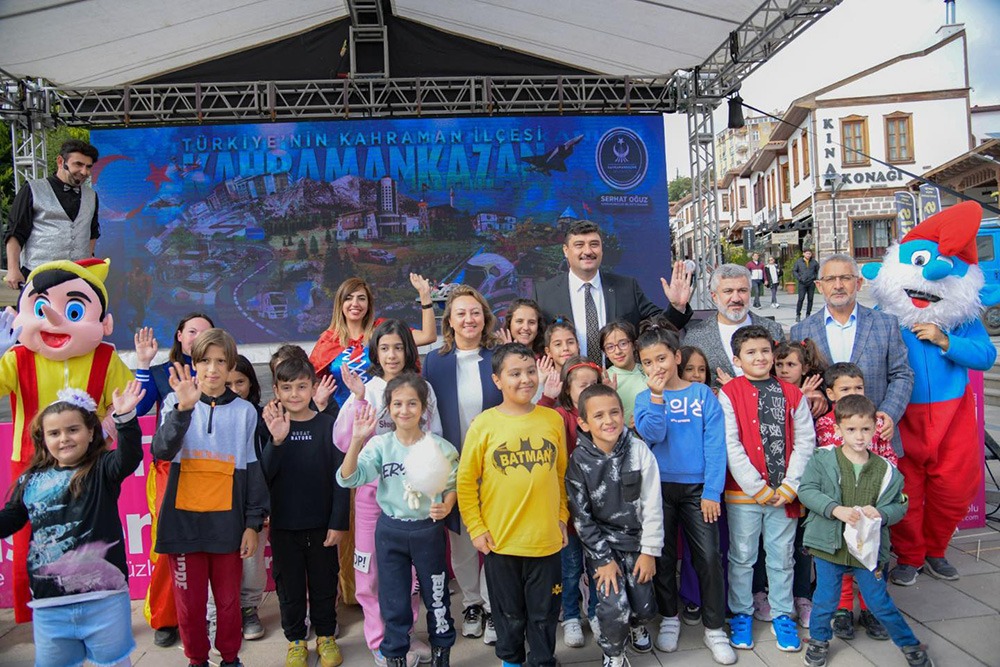 Kültür ve Turizm Bakanlığı'nın beş şehirde kapsayıcı etkinliklerle yaygınlaştırdığı Türkiye