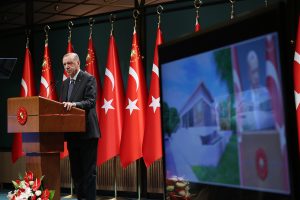 Cumhurbaskani Erdogan'dan Esnaf ve Ogrencilere Mujde