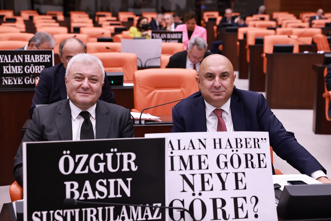 CHP Medya ve İletişimden Sorumlu Genel Başkan Başdanışmanı Tuncay Özkan,