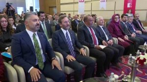 Fahrettin Altun: “Gorsel ve Isitsel Medyada Suclara Karsi Tedbir Almak, Devlet Icin Toplumu Kontrol Etme Mekanizmasi Degil Vatandaslara Karsi Sorumlulugudur"
