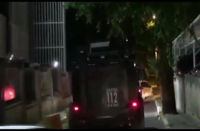 Kalpazanlık marifetiyle piyasaya sahte para süren, zorla senet imzalatarak borçlandırdıkları