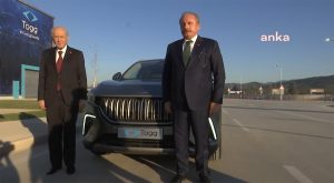 TBMM Baskani Sentop, TOGG'u Kullandi; Bahceli ve Destici'yi Gemlik Kampusu'ne Getirdi