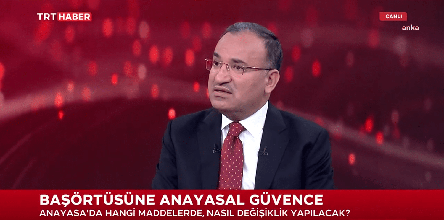 Adalet Bakanı Bekir Bozdağ, anayasa değişikliği ile ilgili “24. maddede
