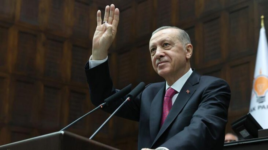Cumhurbaşkanı Erdoğan: Kaza ve Kadere İnanan İnsanlarız. Elbette Suçlunun Yakasına Yapışacağız. Bunları Yaparken Rabbimizin Yazgısına da Teslim Olacağız. Bu İkisi Birbiri İle Çelişen Değil, Tamamlayan Tutumlardır AKP Genel Başkanı ve Cumhurbaşkanı Recep Tayyip Erdoğan, Bartın’daki maden