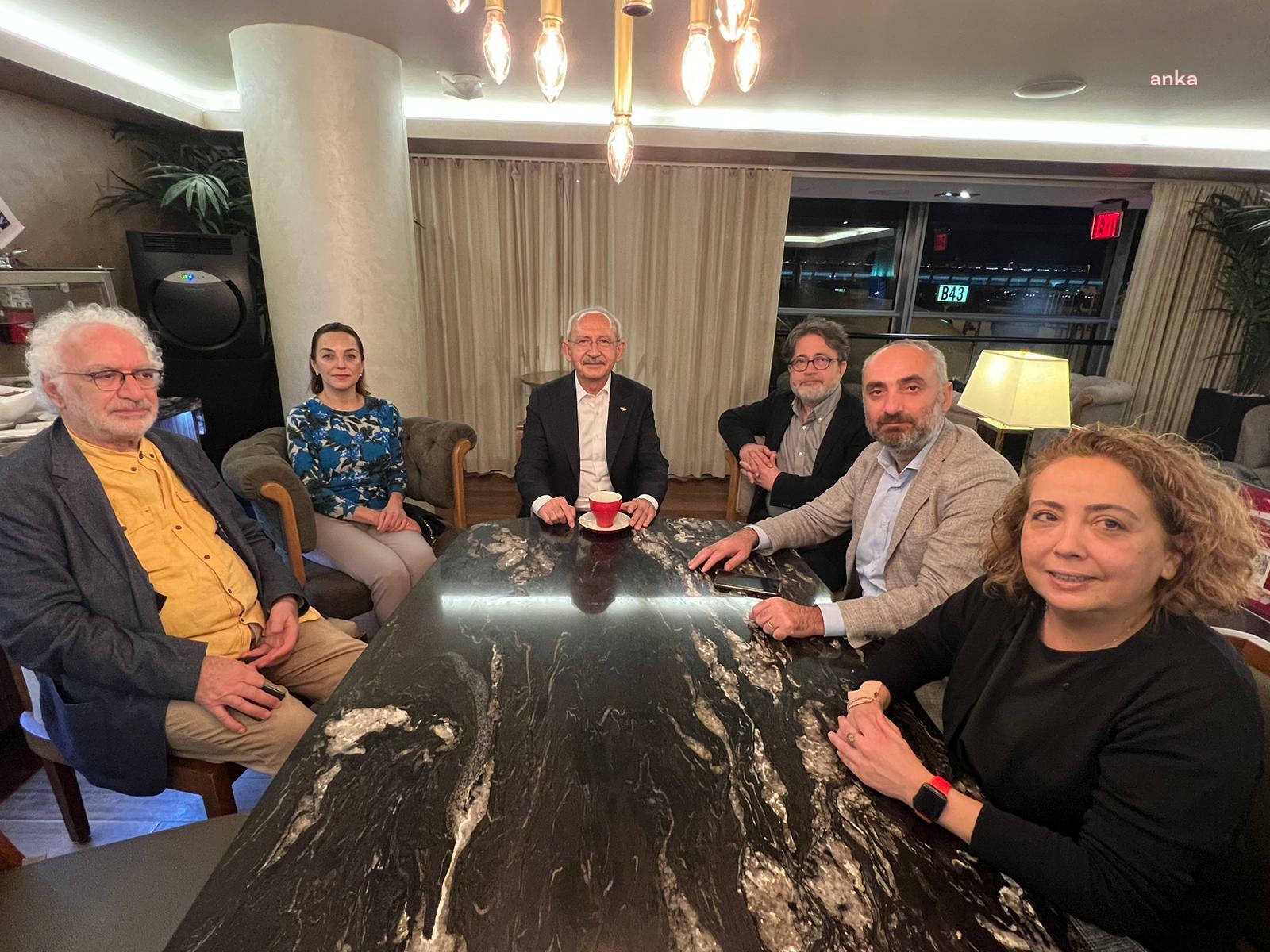 CHP Genel Başkanı Kemal Kılıçdaroğlu, beraberindeki gazetecilere ABD temaslarını değerlendirdi,