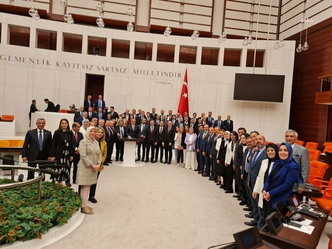 ‘Sansür Yasası’ Olarak Bilinen Basın Kanunu Değişikliği Resmi Gazetede Yayınlandı Kamuoyunda “Sansür Yasası” olarak bilinen 40 maddelik “Basın Kanunu ile