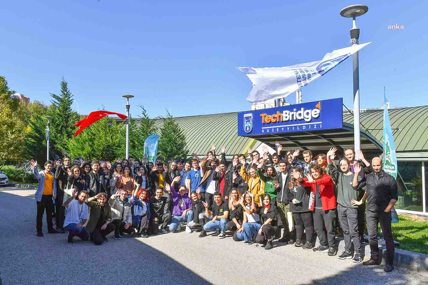 Ankara Büyükşehir Belediyesi, Başkentin ilk çevreci oyun yarışmasına imza attı.