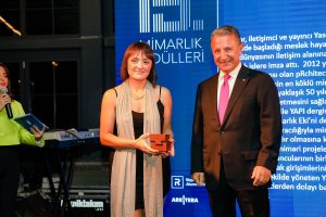 TurkSMD’den Mimar, Gazeteci ve Iletisimci Yasemin Sener’e Basin Yayin Odulu