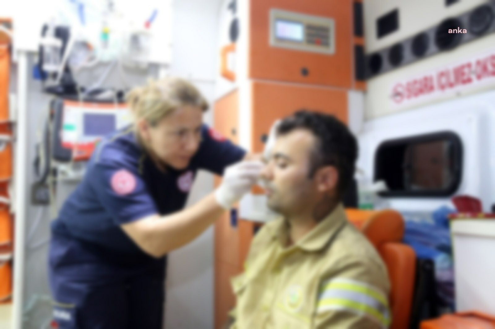 Sağlık Bakanlığı, sözleşmeli 30 bin sağlık personeli, bin 183 idari