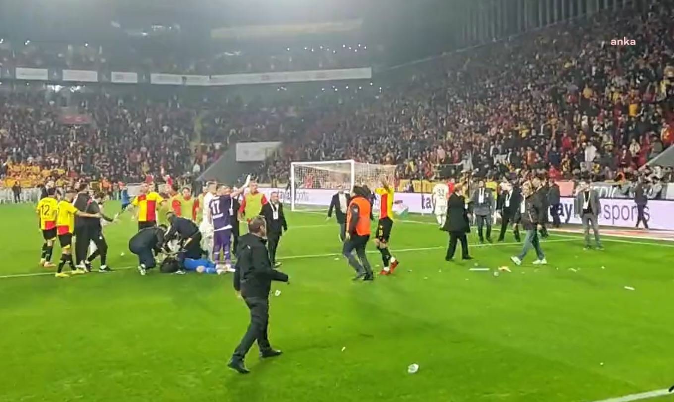Spor Toto 1. Lig’de Göztepe ile Altay arasında oynanan İzmir