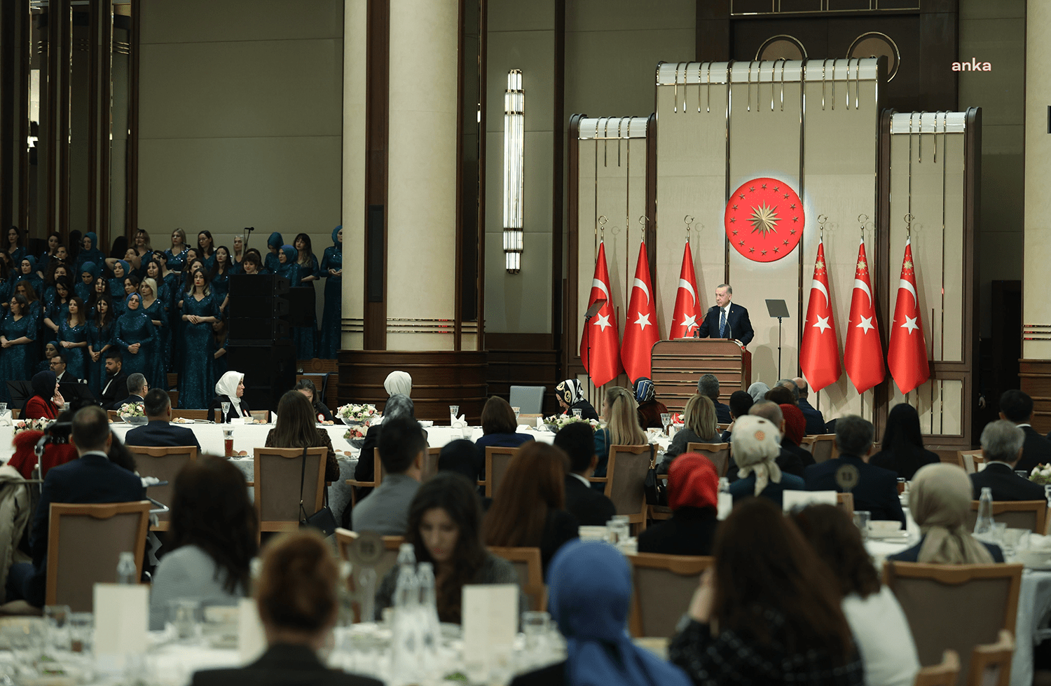 Cumhurbaşkanı Recep Tayyip Erdoğan, “Öğretmenlik Meslek Kanunu yürürlüğe girer girmez,