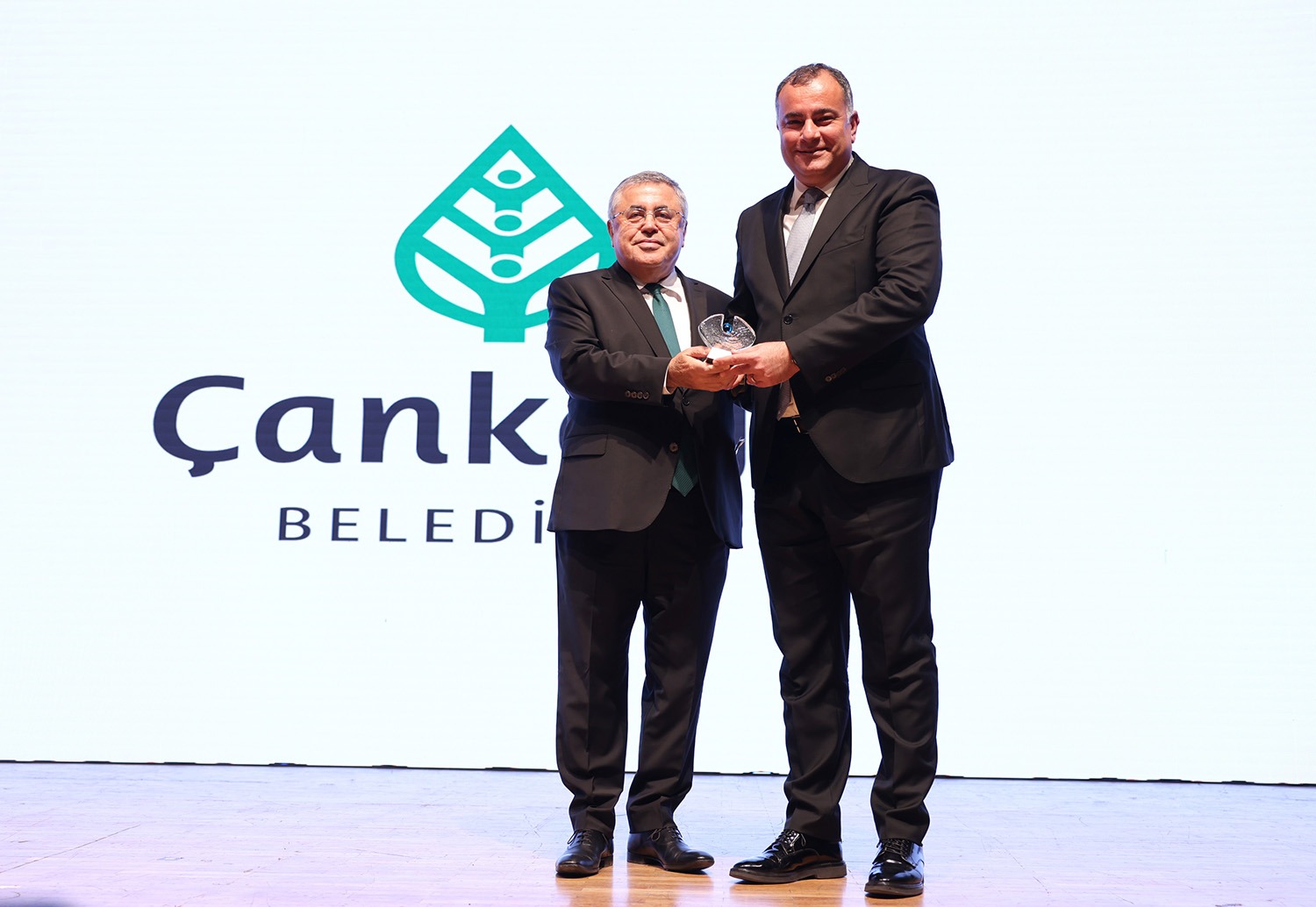 Dünya Kitle İletişimi Araştırma Vakfınca düzenlenen 33. Ankara Film Festivalinin